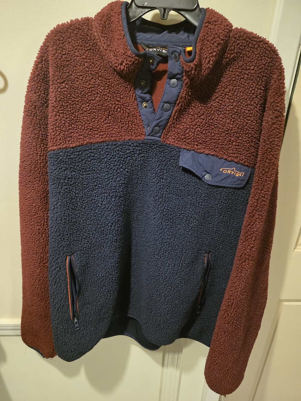 Orvis Men’s Two-Tone Sherpa Pullover - Burgundy & Navy
